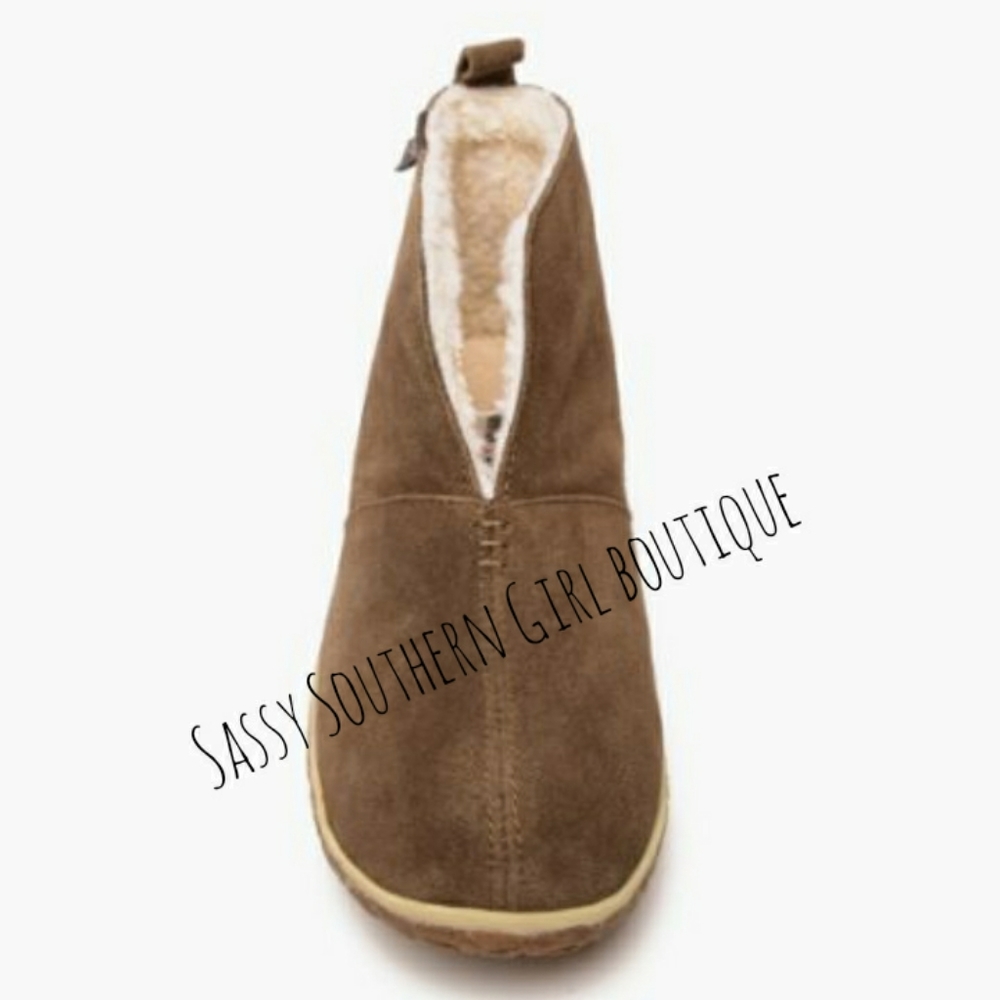 ⭐🆕 MINNETONKA chestnut boots - Picture 3 of 12